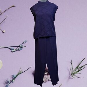 Vintage Karin Lessly 2 piece coordinating sweater set top and comfy  pants